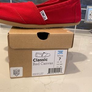 TOMS Classic Red Canvas